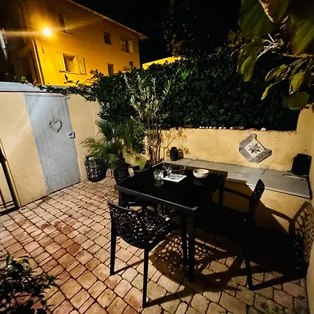 Charmante 3 Zimmer, Stadtwohnung Menton Extérieur photo